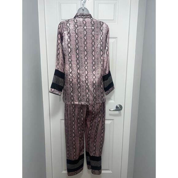 Slumber Animal Print Pajamas with Bling, Size S – Stylish and Comfy - Picture 6 of 15
